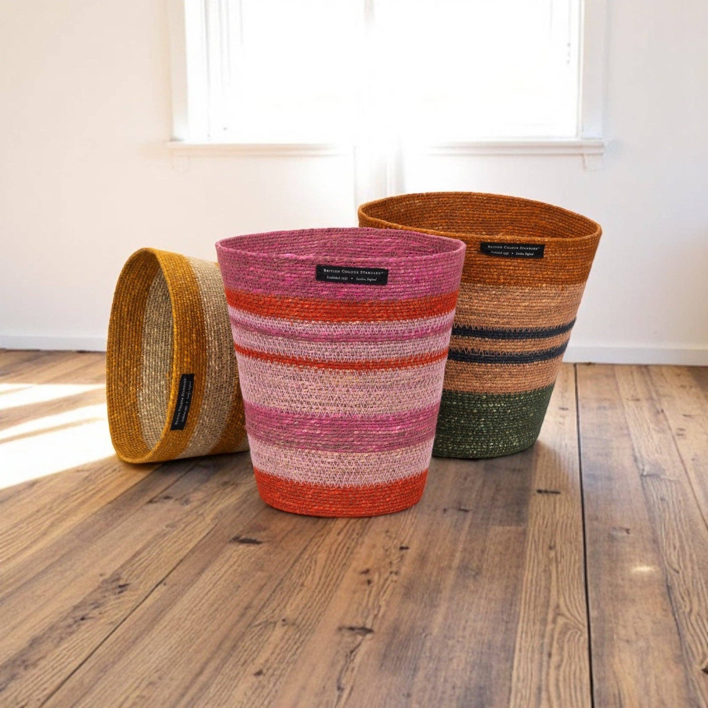 British Colour Standard Seagrass Waste Paper Basket in Guardsman & Neyron