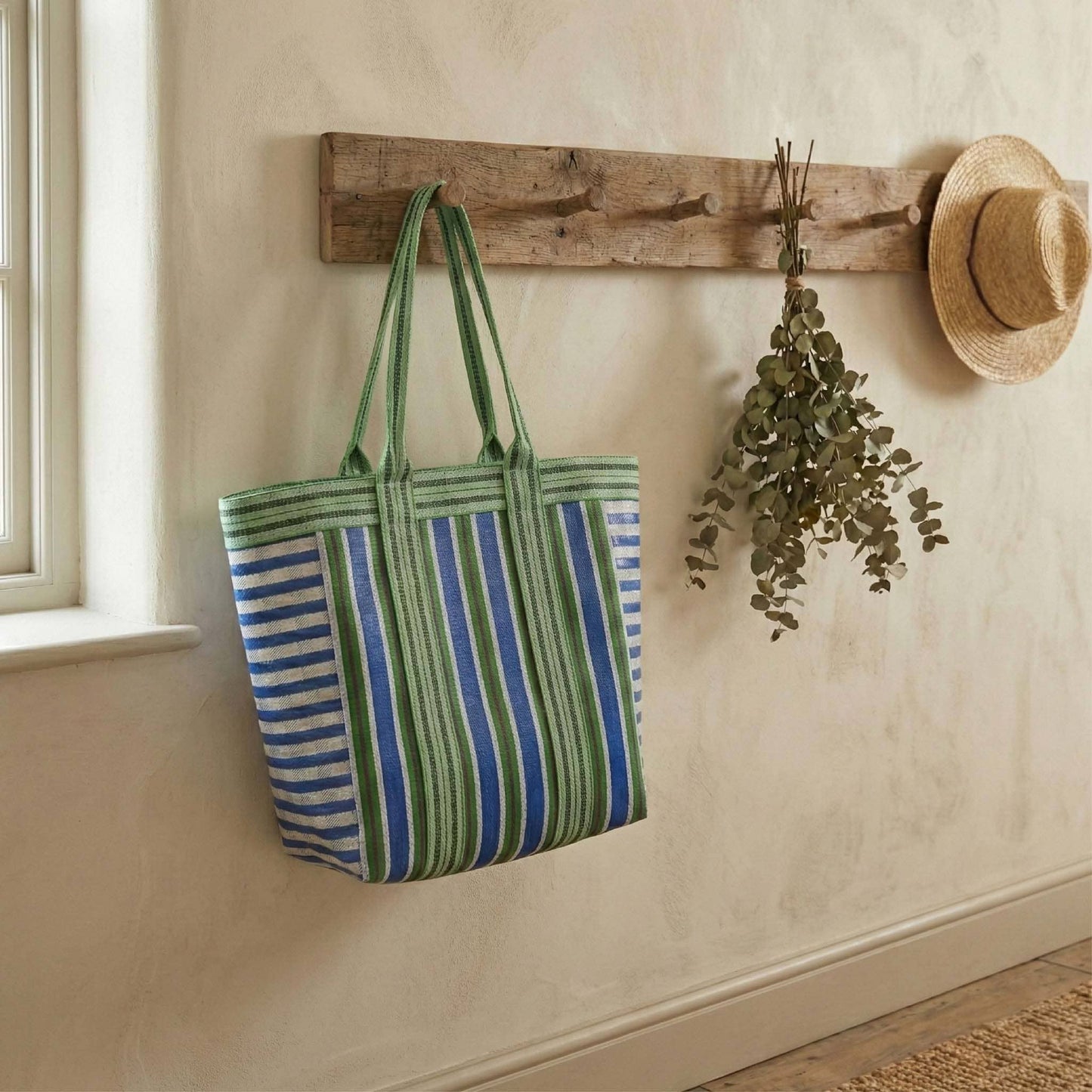 British Colour Standard Eco Woven Shopper / Beach Bag in Medici Blue and Grass Green: 3