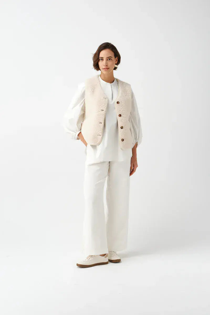 Helen Moore Faux Sheepskin Country Gilet - Ecru